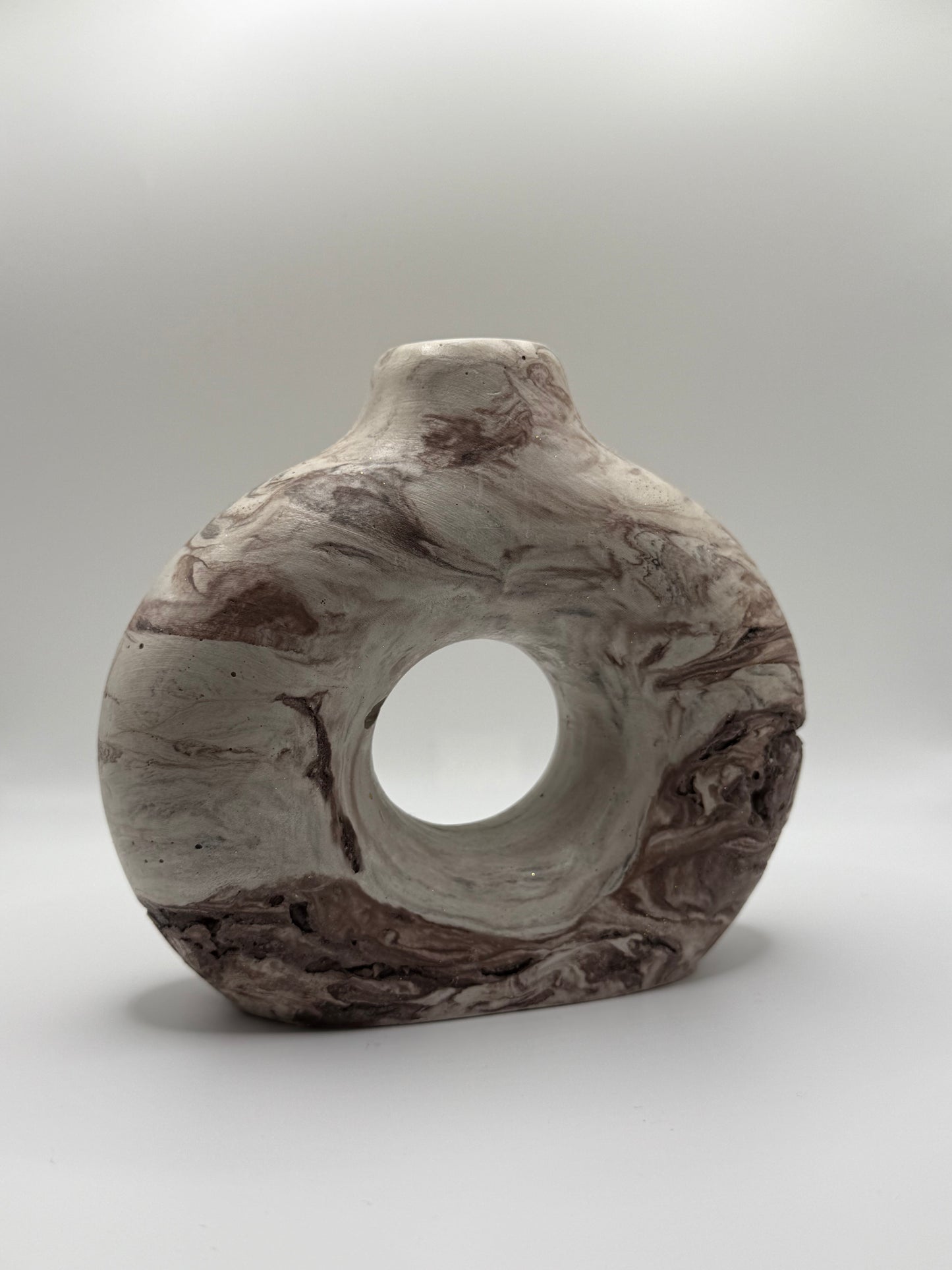 Vase im Holzstil